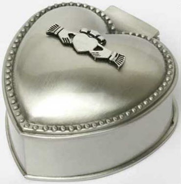 Claddagh Trinket Box - Mullingar Pewter - Heart