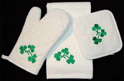 Irish Kitchen Pot Holder and Gloves Set