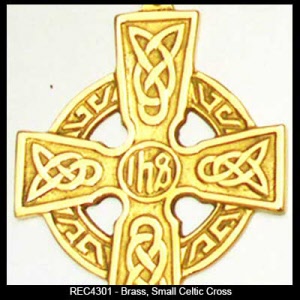 Small Celtic Cross - Brass - Wall